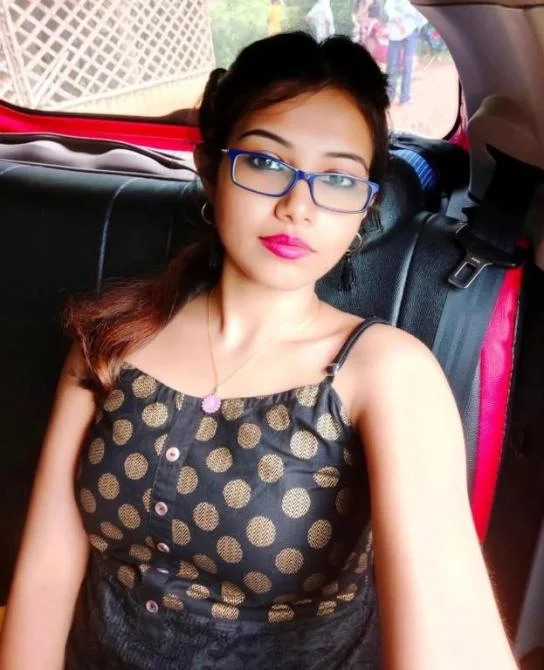 I am a desi college escort girl in Mount Abu available with cash payment